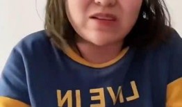 吃瓜博主网红叫什么,揭秘吃瓜博主网红的传奇故事