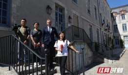 爆料张翰徐璐事件真相视频,视频还原惊人内幕