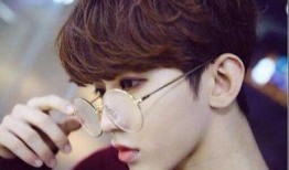 娱乐圈柚子君爆料蔡徐坤,娱乐圈柚子君独家爆料揭秘！”